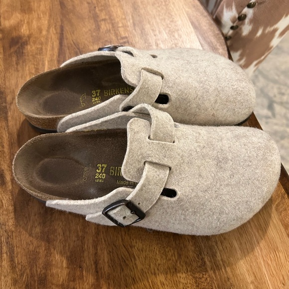 Birkenstock Clogs - Picture 2 of 7